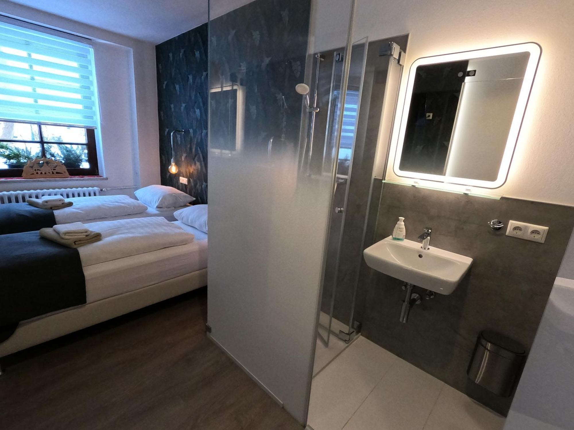 Landgasthof & Hotel Waldeck Treuen Dış mekan fotoğraf